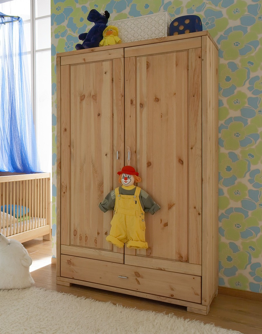 Kinderzimmer Kleiderschrank Massivholz | Vita | Kiefer Landhaus | K73 intended for Kleiderschrank Kinderzimmer Holz