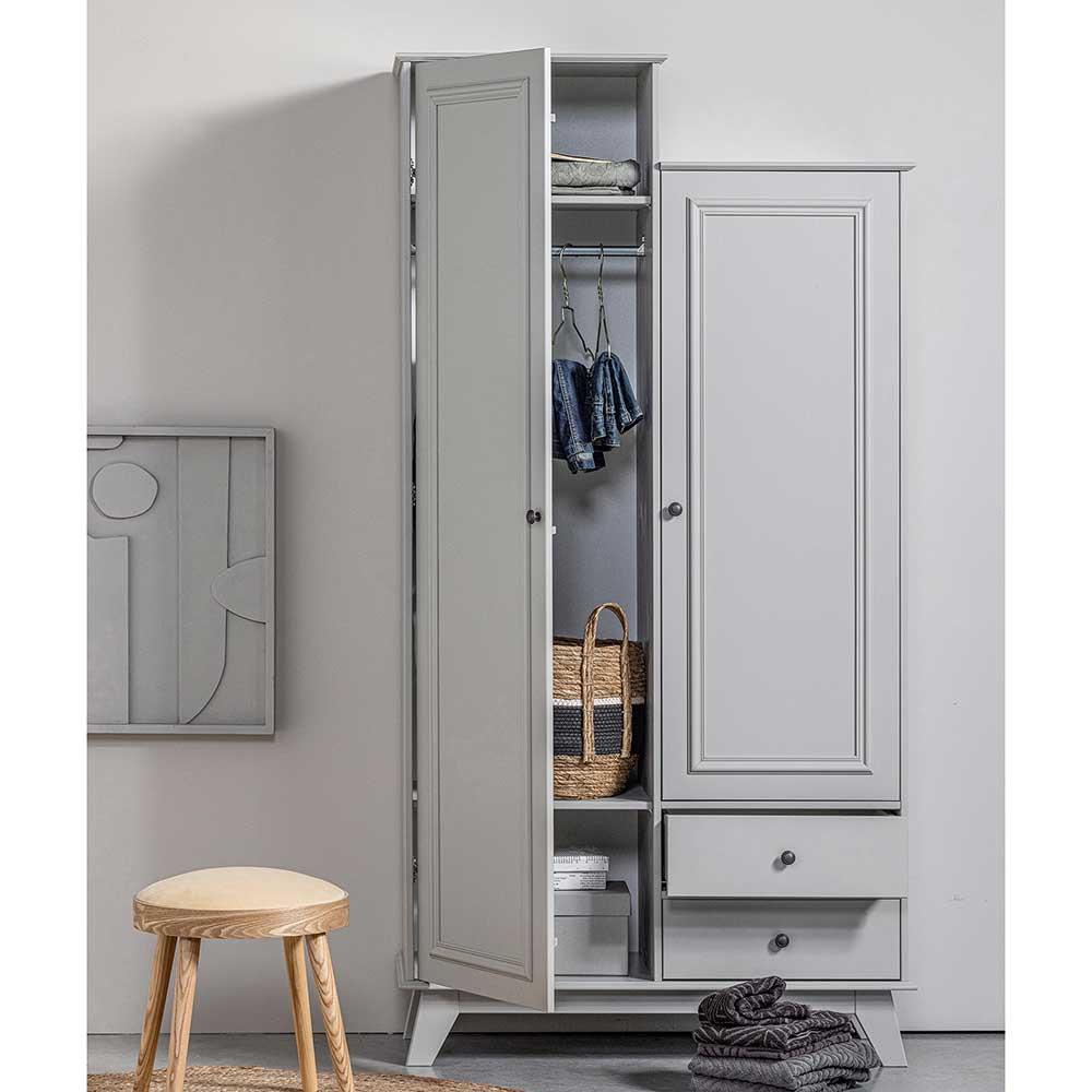 Kleiderschränke 40 Bis 45 Cm Tief Ideal Bei Wenig Platz | Wohnen.de with Kleiderschrank Tiefe 40