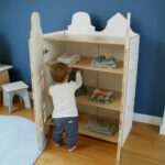 Schrank / Kleiderschrank Kinderzimmer Aus Holz Handgemacht With Kleiderschrank Kinderzimmer Holz