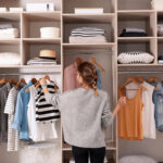 Kleiderschrank Hacks, Mit Denen Du Morgens Zeit Sparst | Brigitte.de Inside Kleiderschrank Hacks